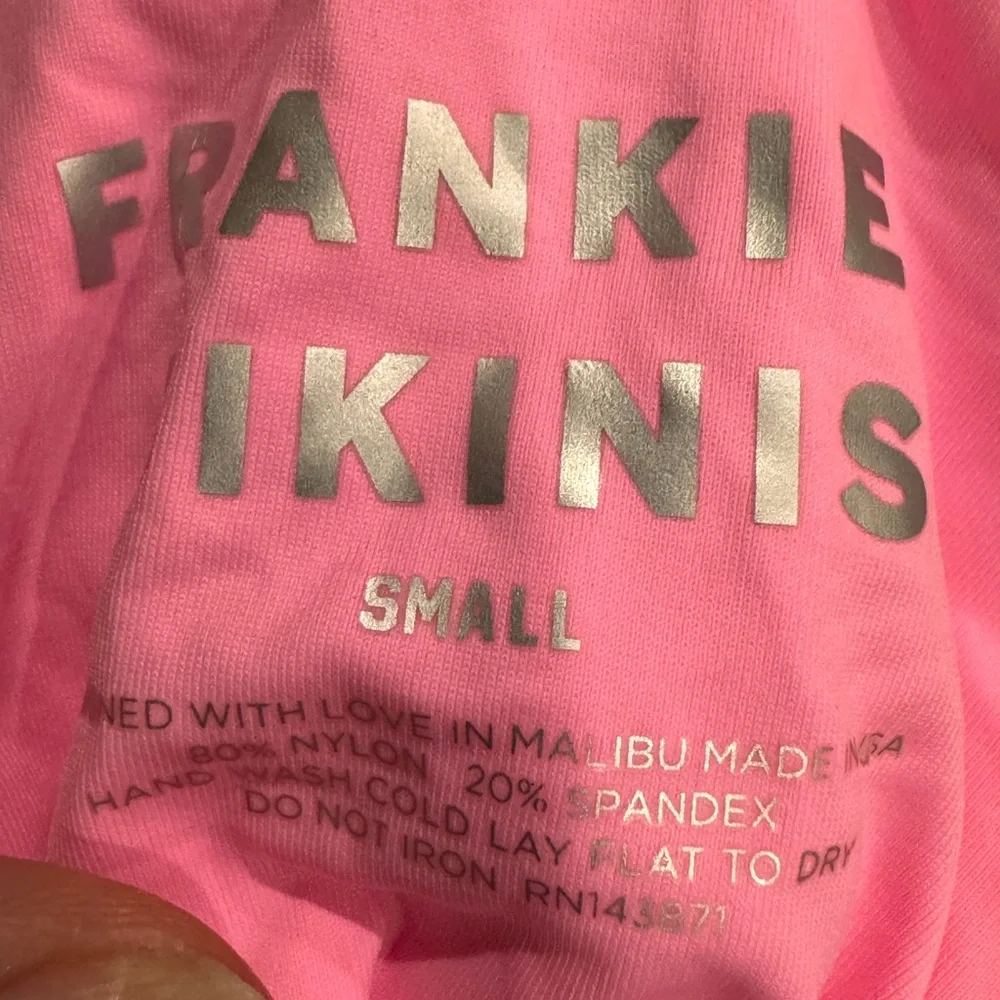 Frankie's Bikinis Swimwear top small bottom XS